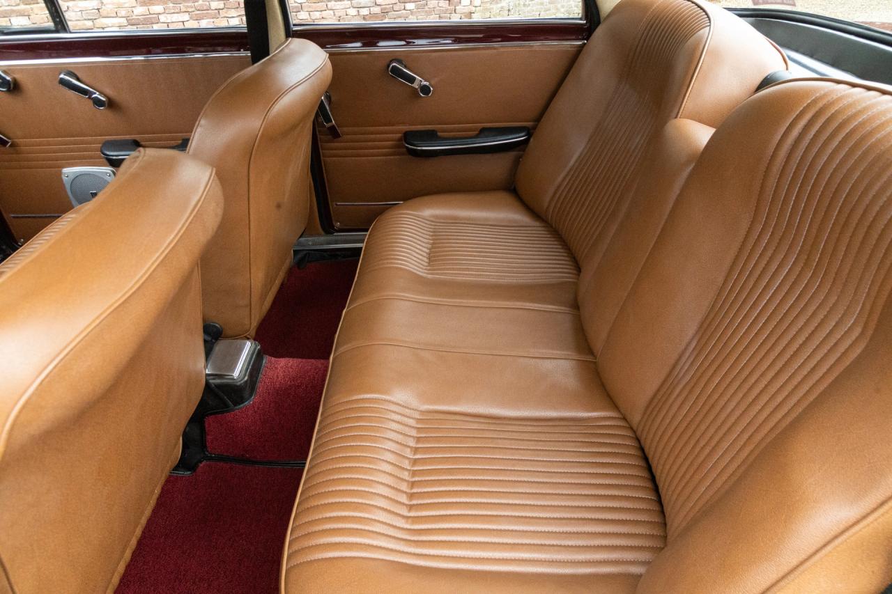 1971 Alfa Romeo Giulia 1600 Super Biscione TOP QUALITY EXAMPLE