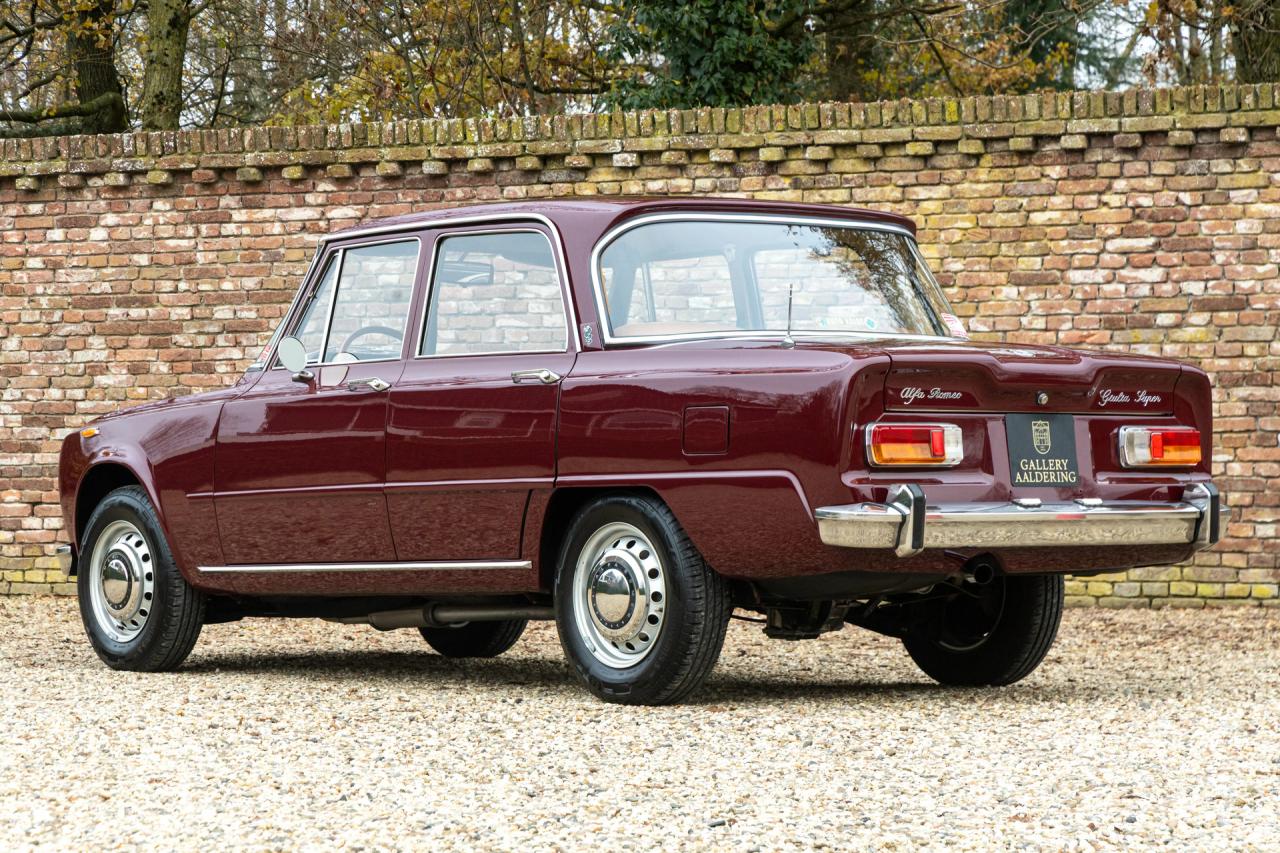1971 Alfa Romeo Giulia 1600 Super Biscione TOP QUALITY EXAMPLE