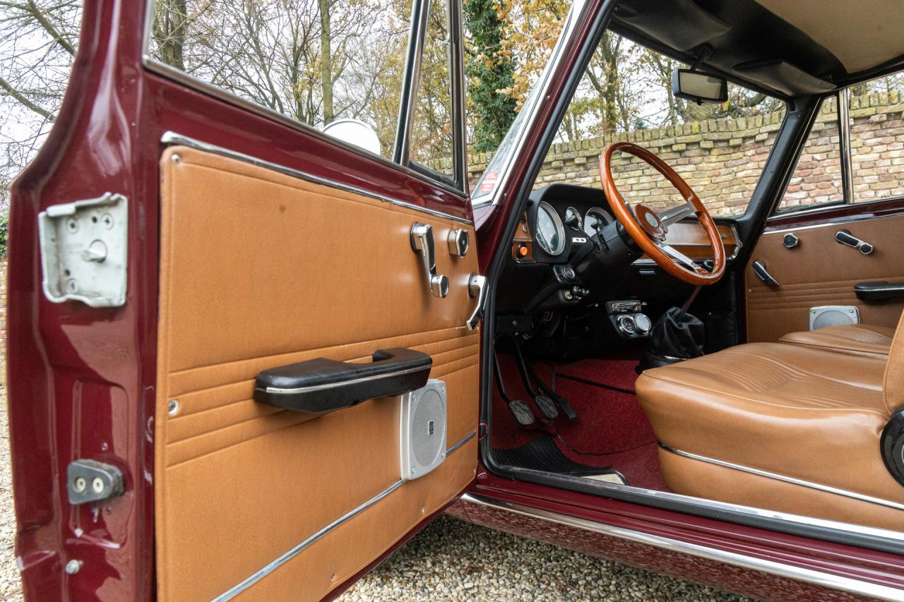 1971 Alfa Romeo Giulia 1600 Super Biscione TOP QUALITY EXAMPLE