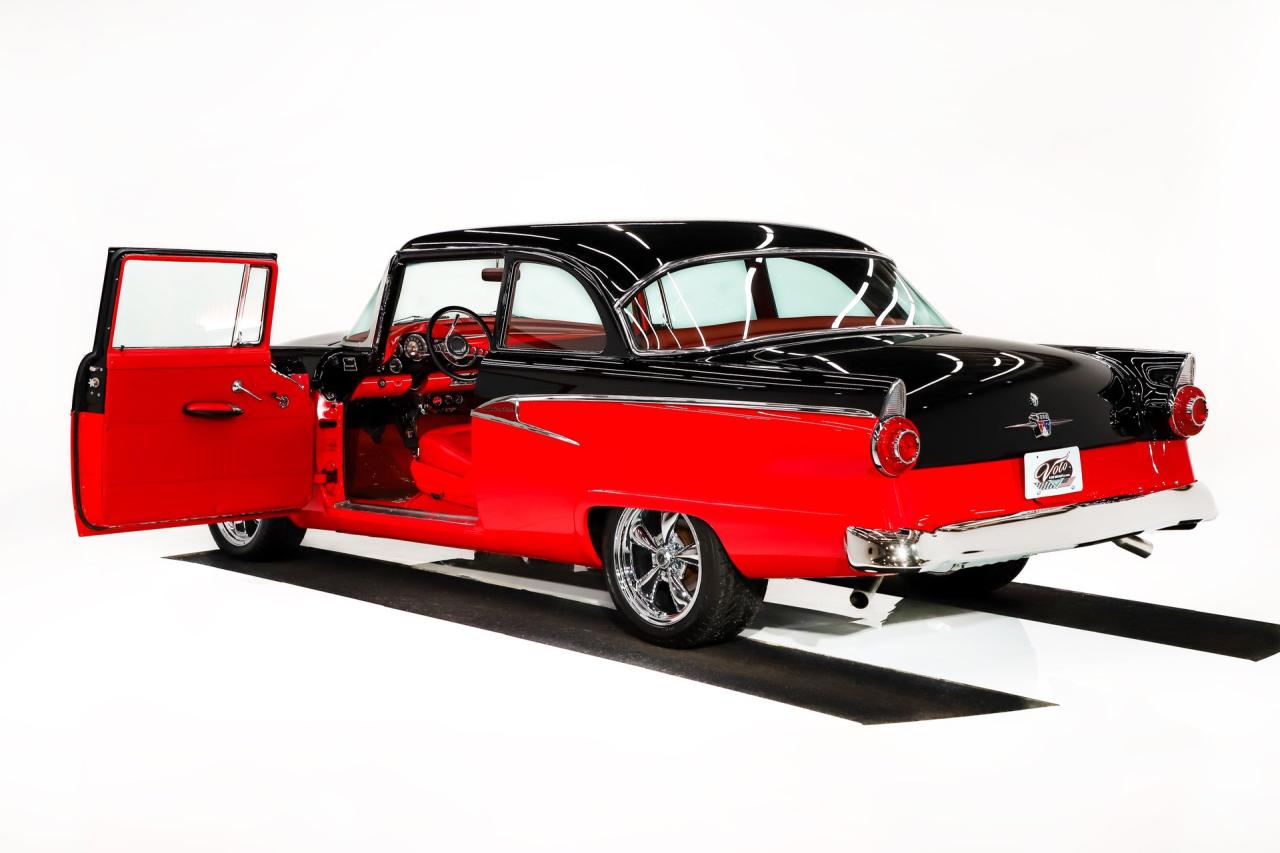 1956 Ford Customline