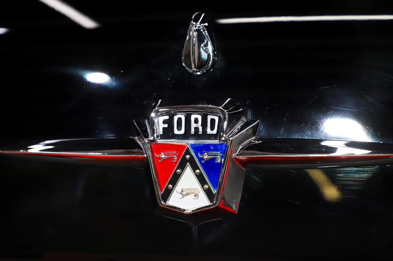 1956 Ford Customline