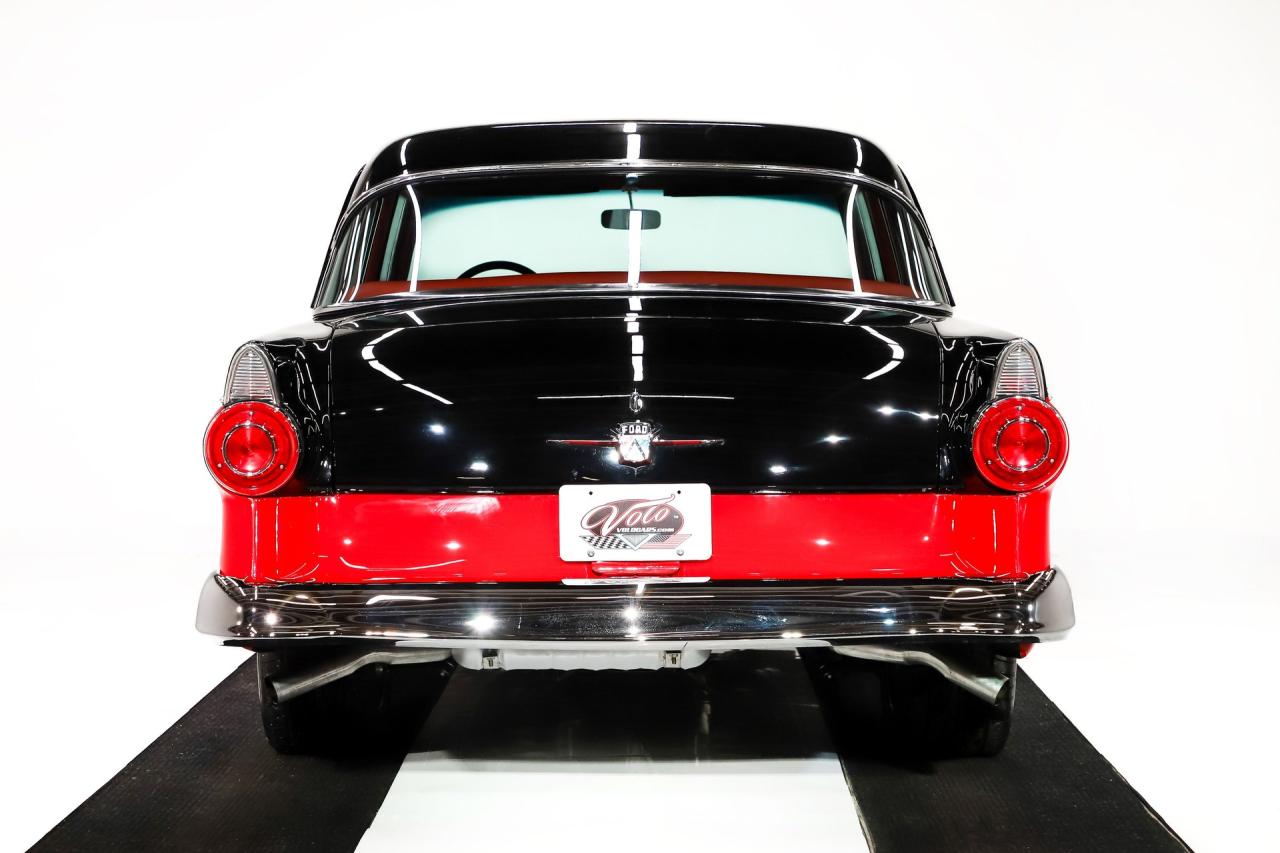 1956 Ford Customline