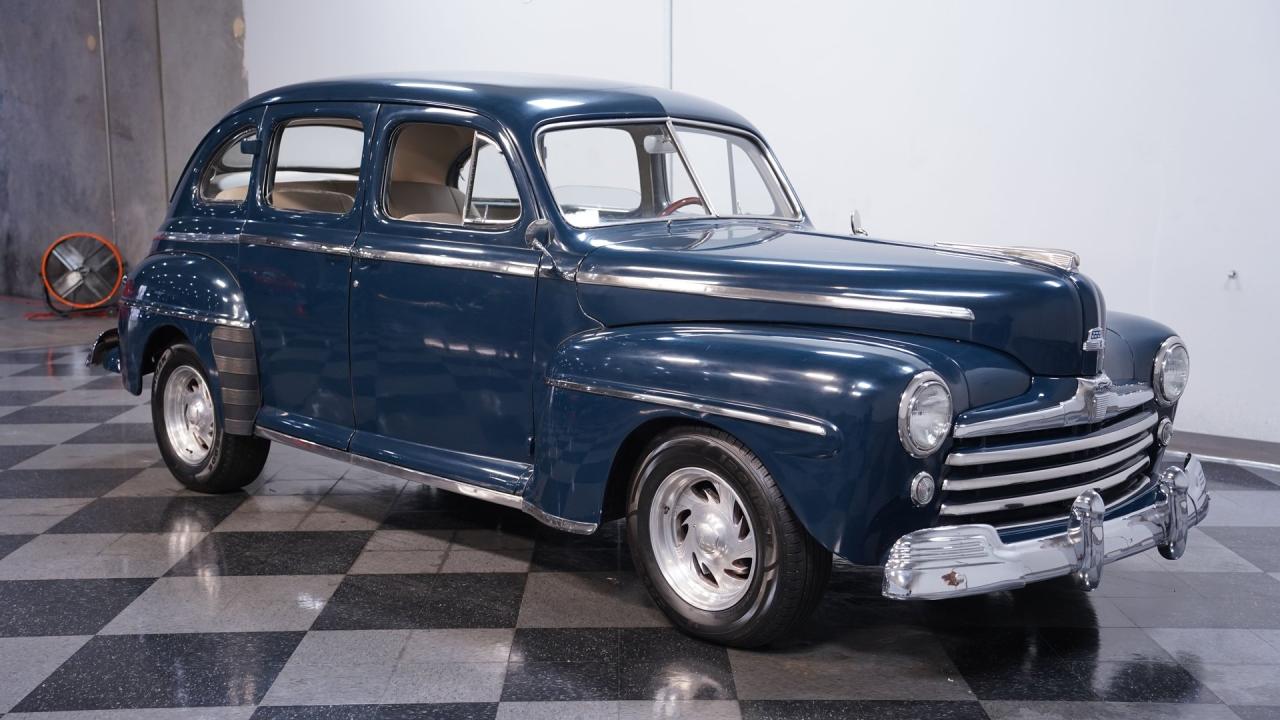 1947 Ford Deluxe Sedan
