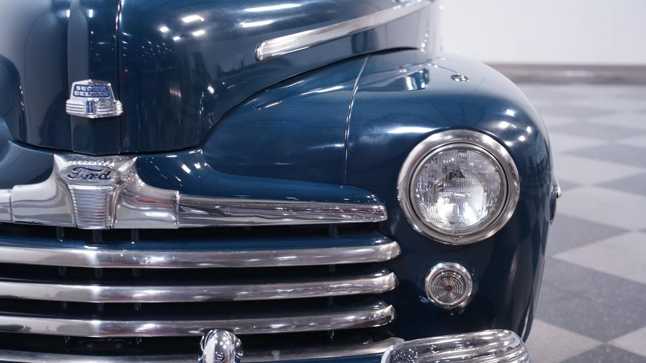 1947 Ford Deluxe Sedan