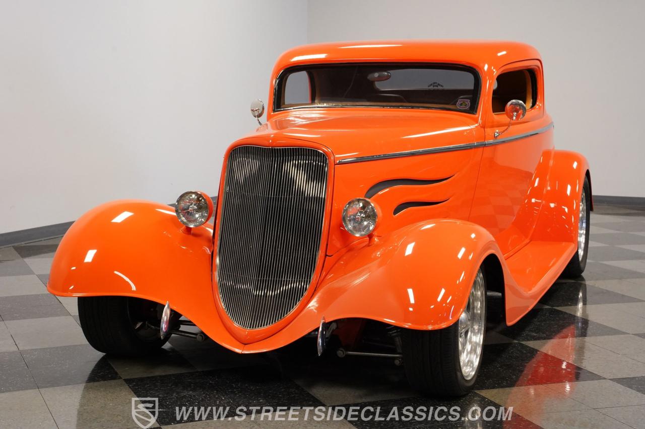 1933 Ford 3-Window Coupe Street Rod