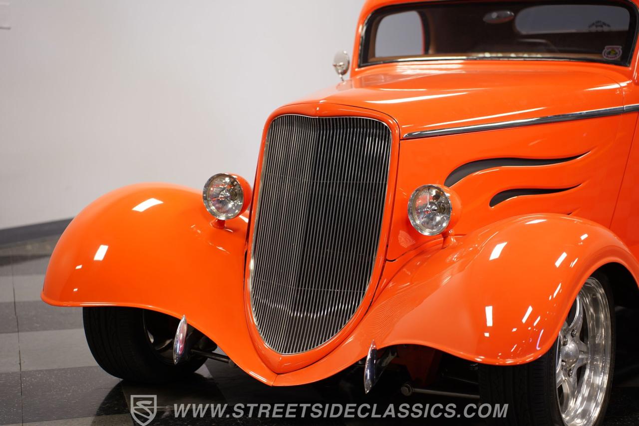 1933 Ford 3-Window Coupe Street Rod