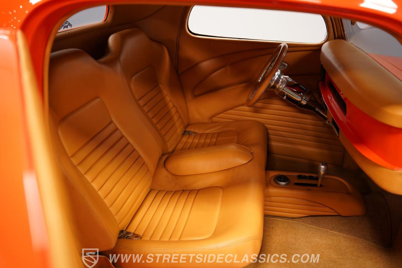 1933 Ford 3-Window Coupe Street Rod