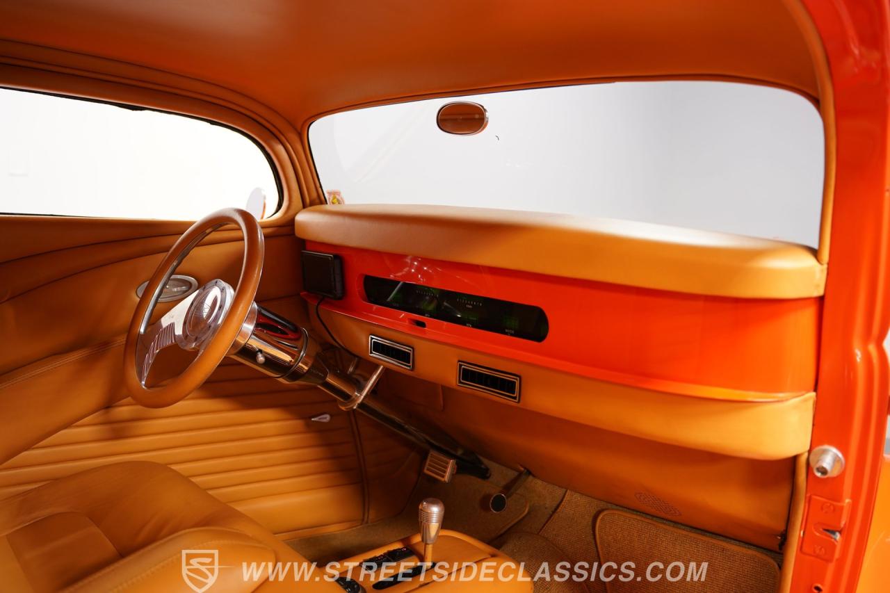 1933 Ford 3-Window Coupe Street Rod