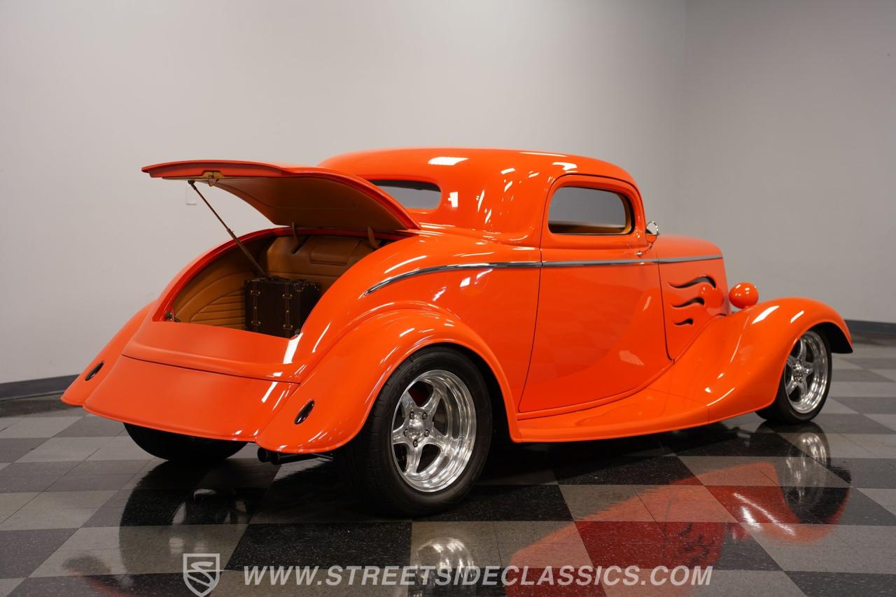 1933 Ford 3-Window Coupe Street Rod