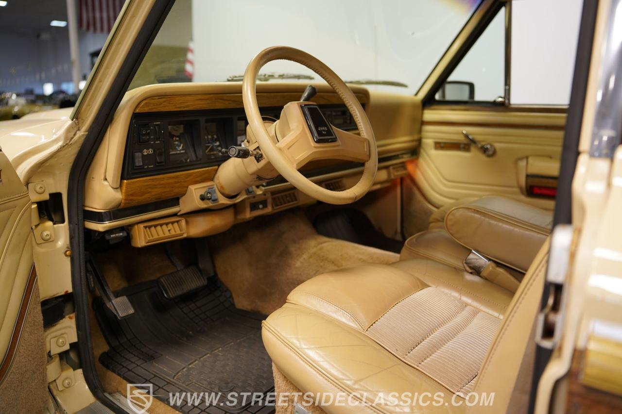 1989 Jeep Wagoneer