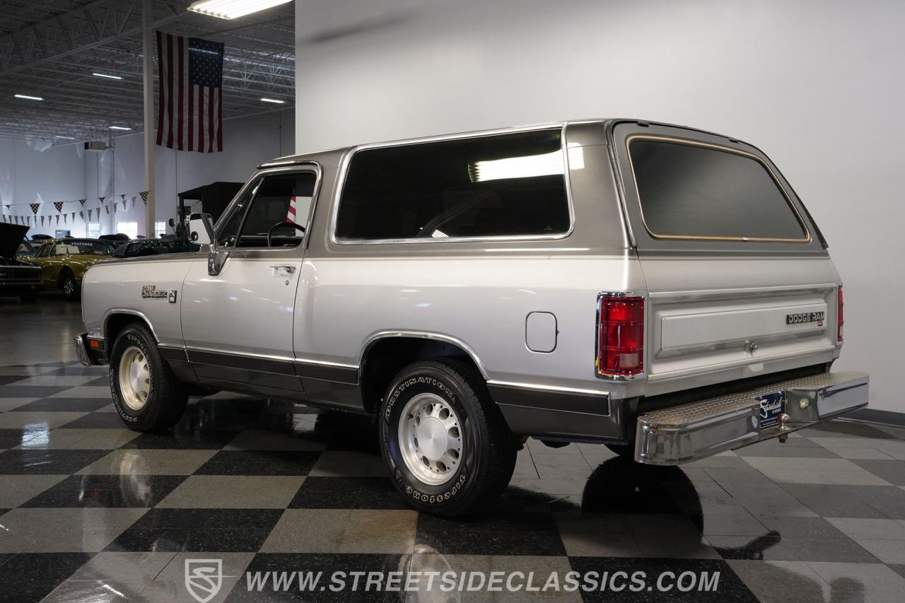 1990 Dodge Ramcharger LE 150