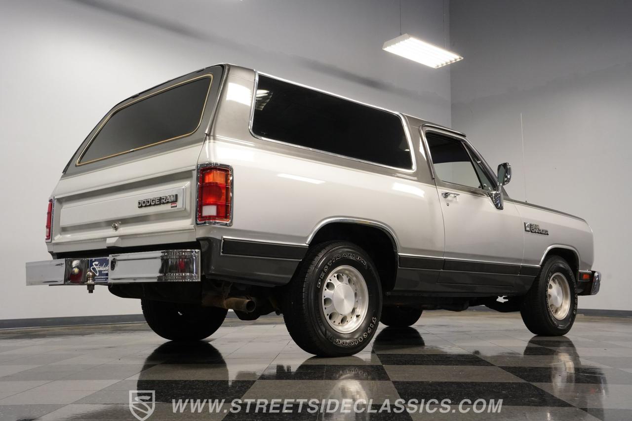 1990 Dodge Ramcharger LE 150