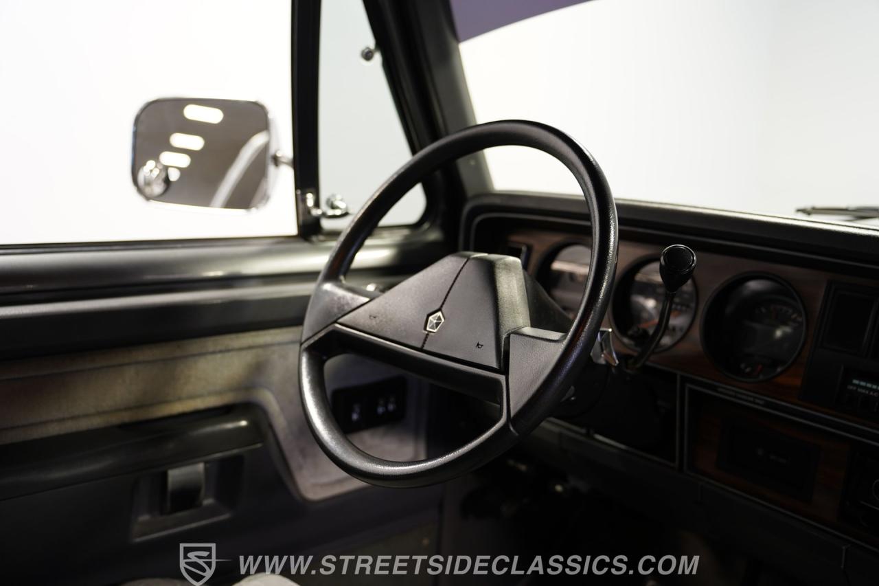1990 Dodge Ramcharger LE 150