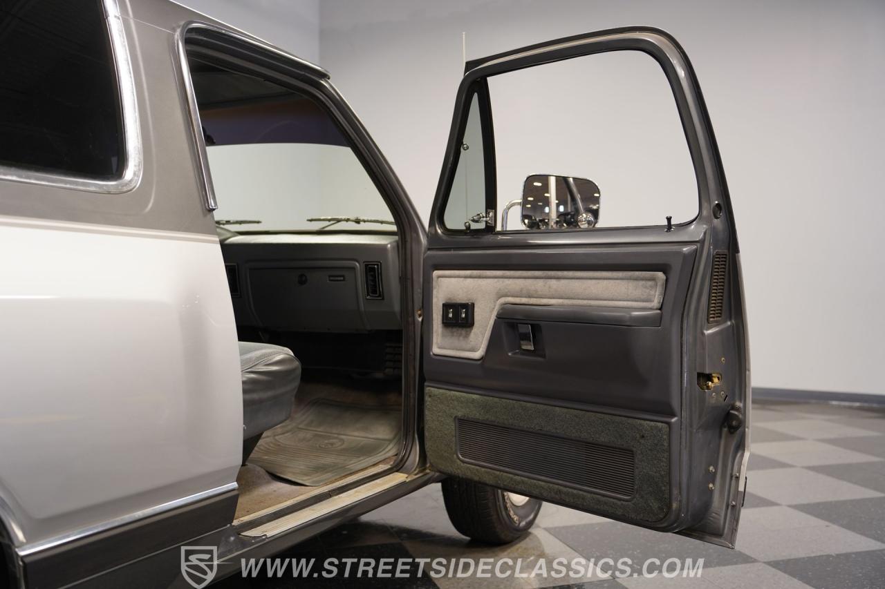 1990 Dodge Ramcharger LE 150