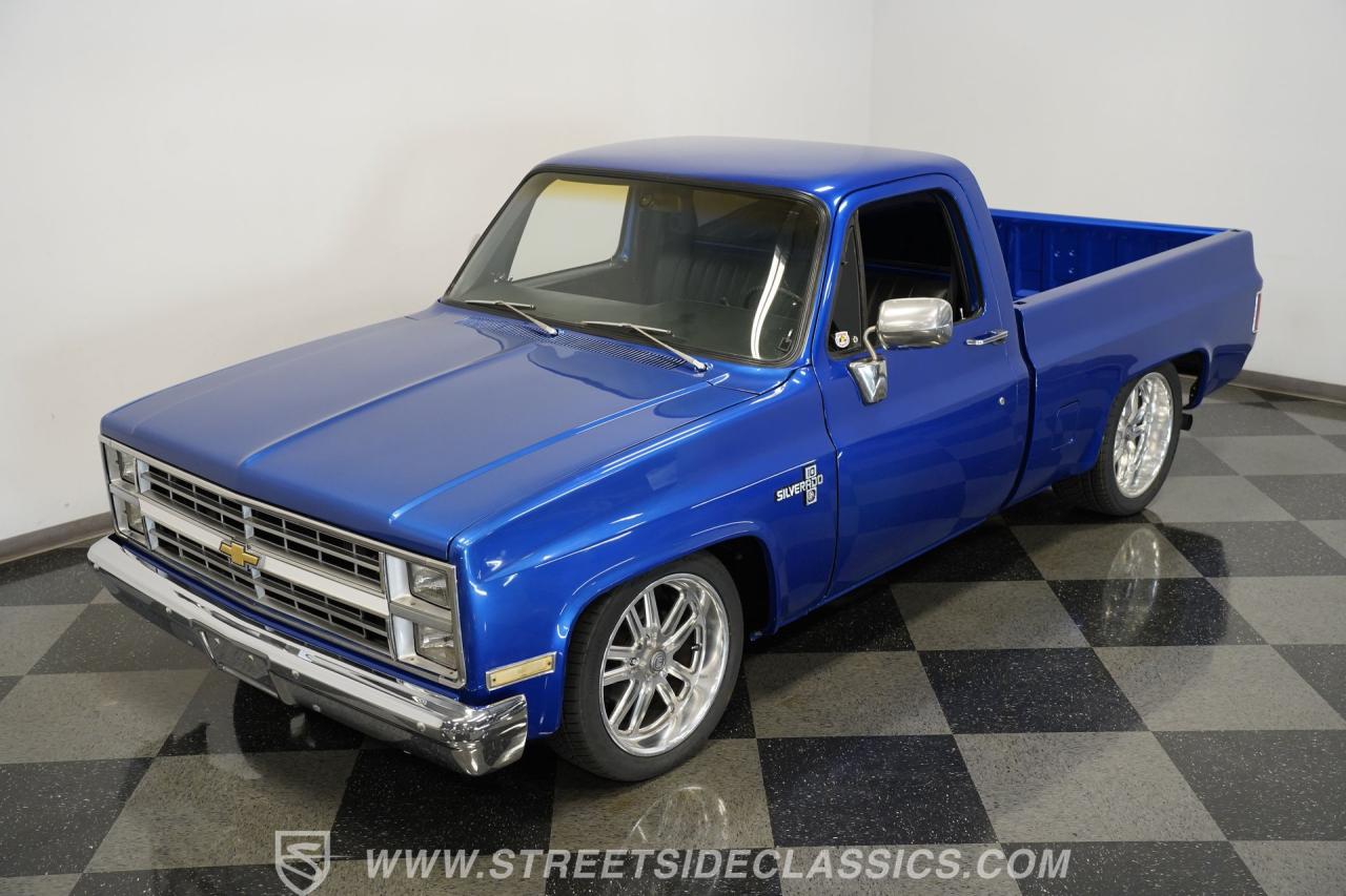 1974 Chevrolet C10 Silverado Restomod