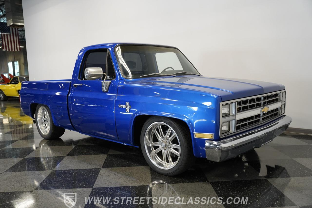 1974 Chevrolet C10 Silverado Restomod
