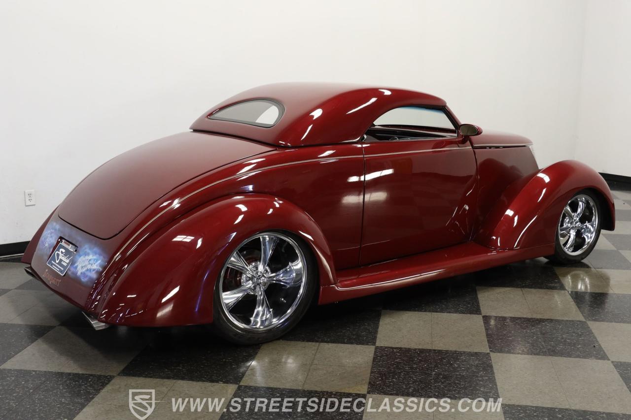 1937 Ford Cabriolet