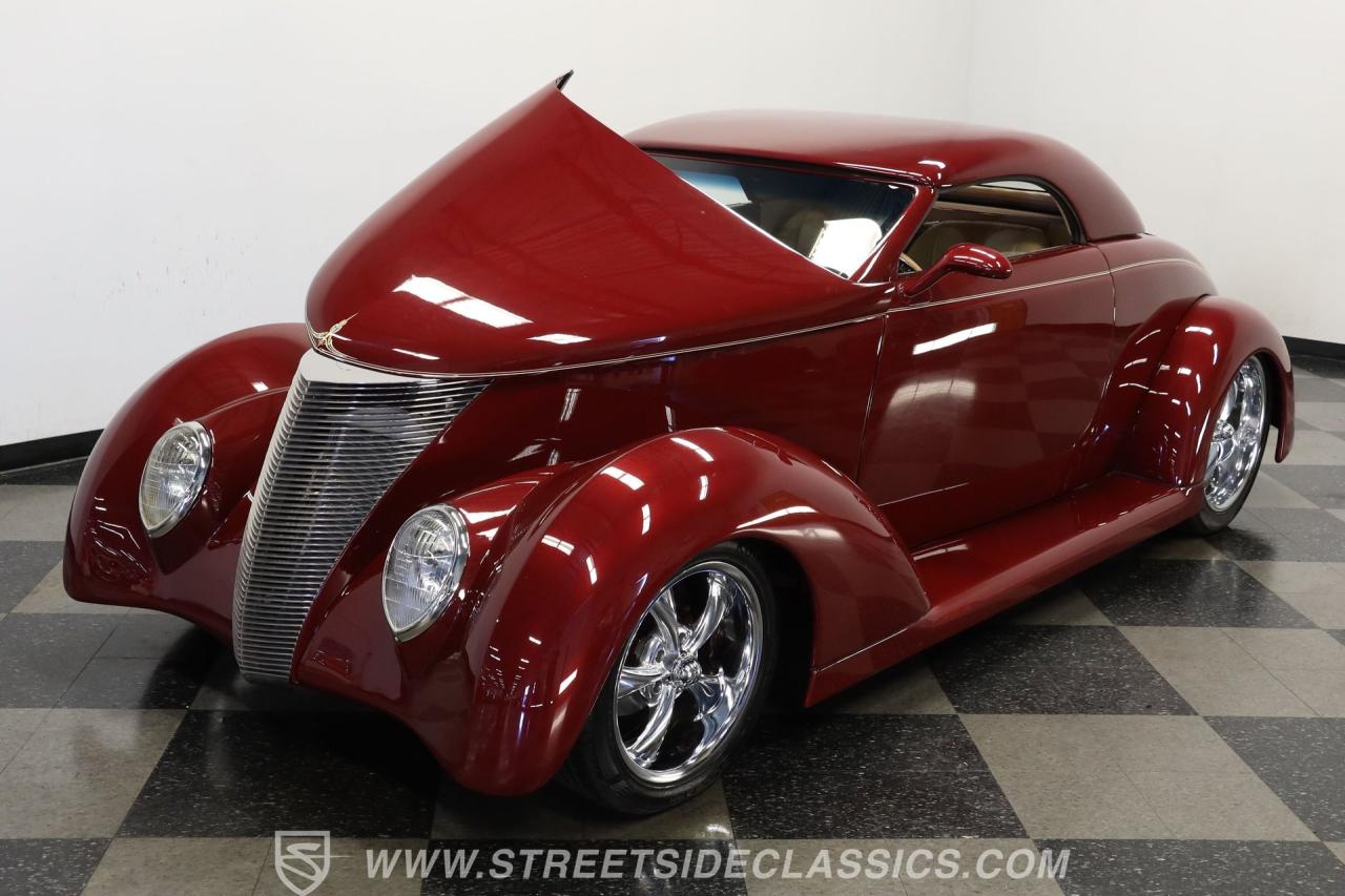 1937 Ford Cabriolet