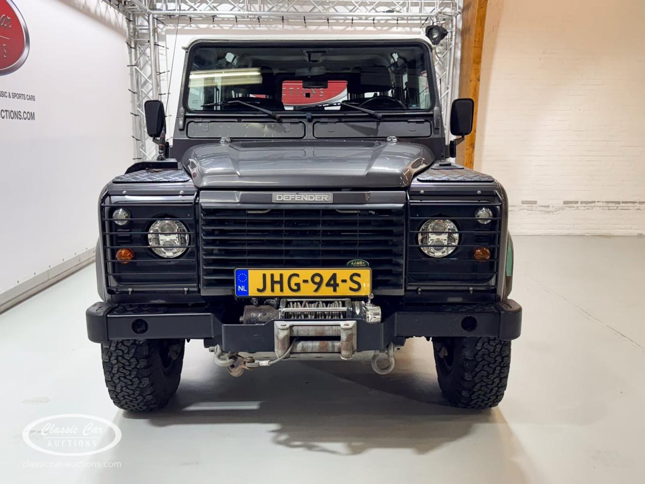2004 Land Rover Defender