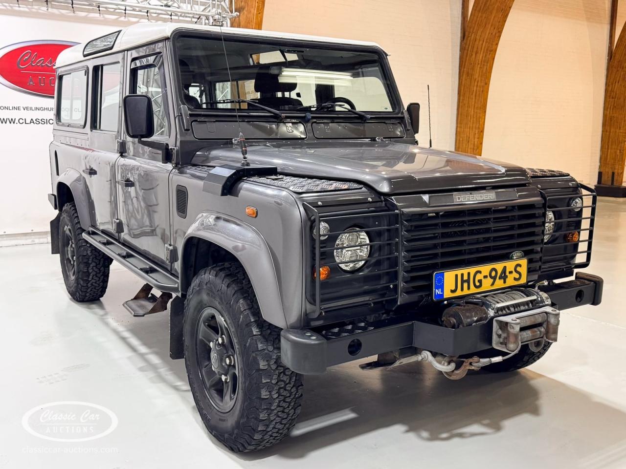2004 Land Rover Defender