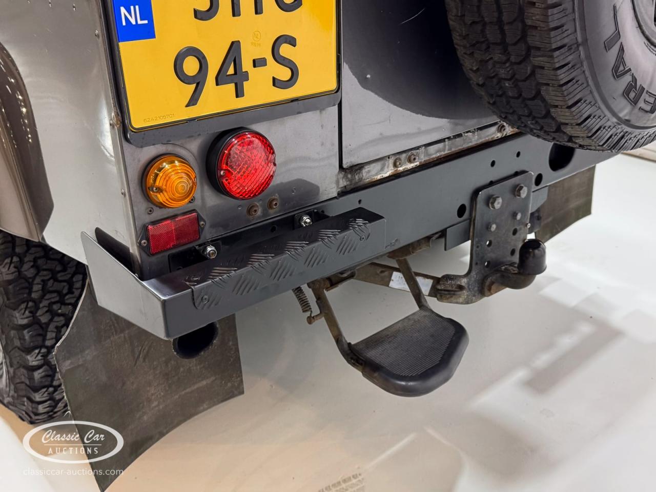 2004 Land Rover Defender