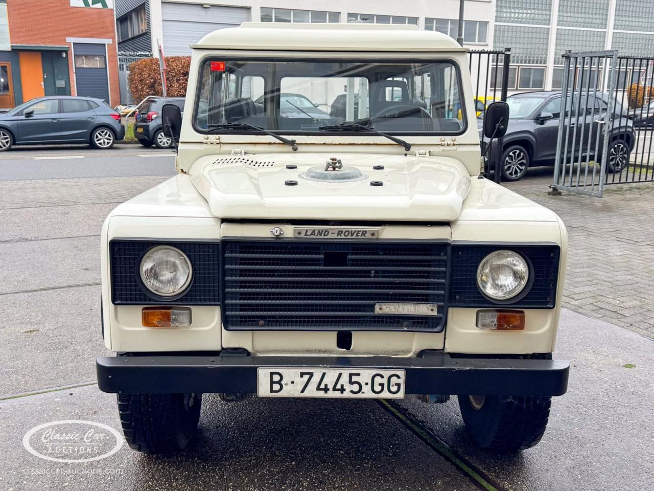 1984 Land Rover Santana