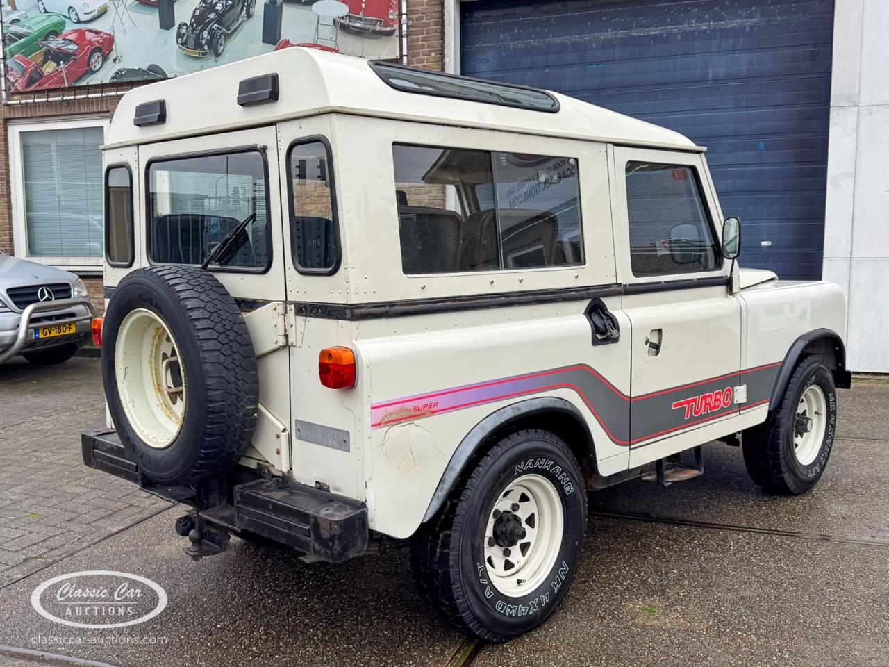1984 Land Rover Santana