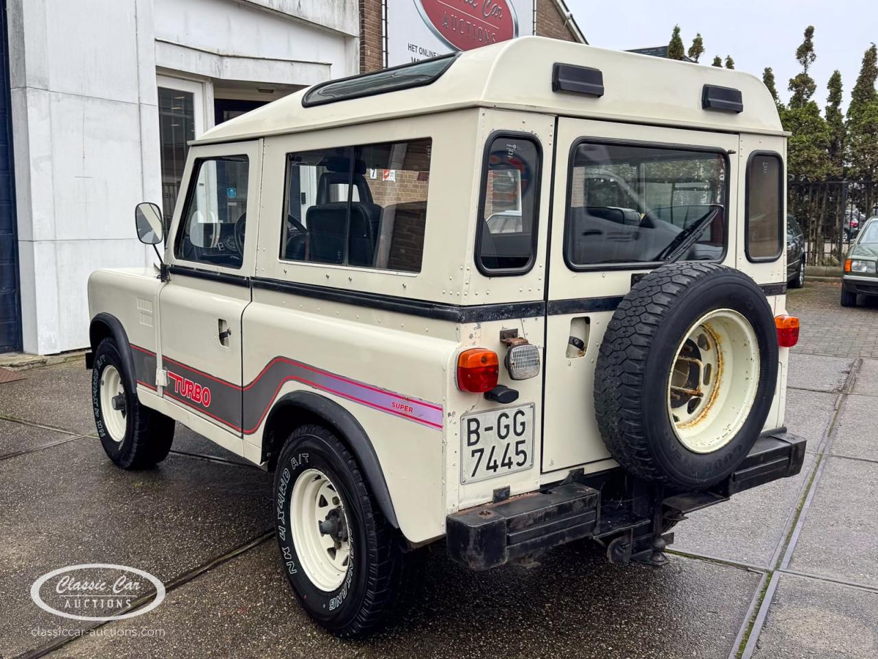 1984 Land Rover Santana
