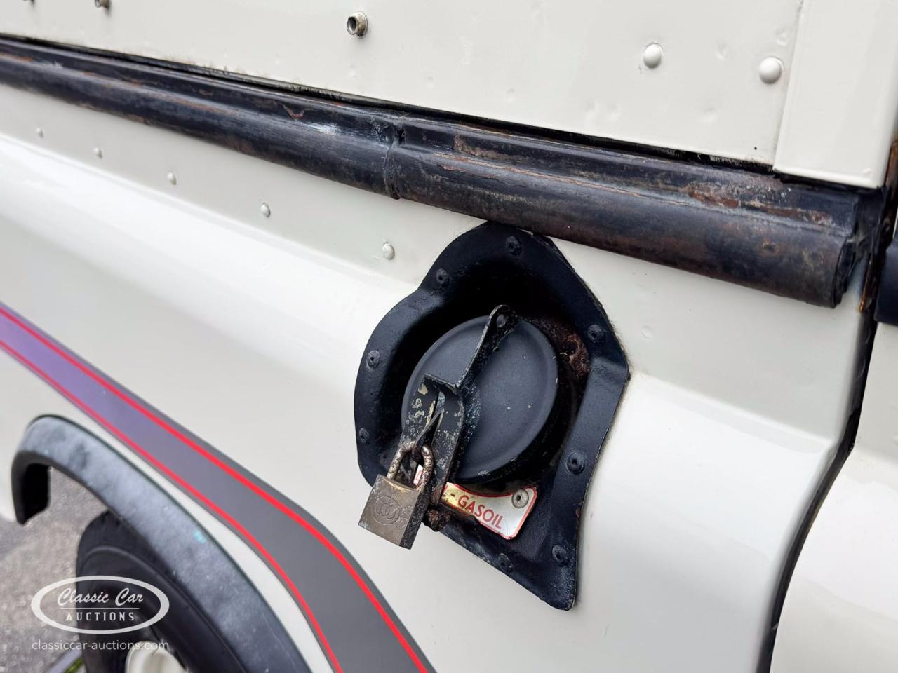 1984 Land Rover Santana