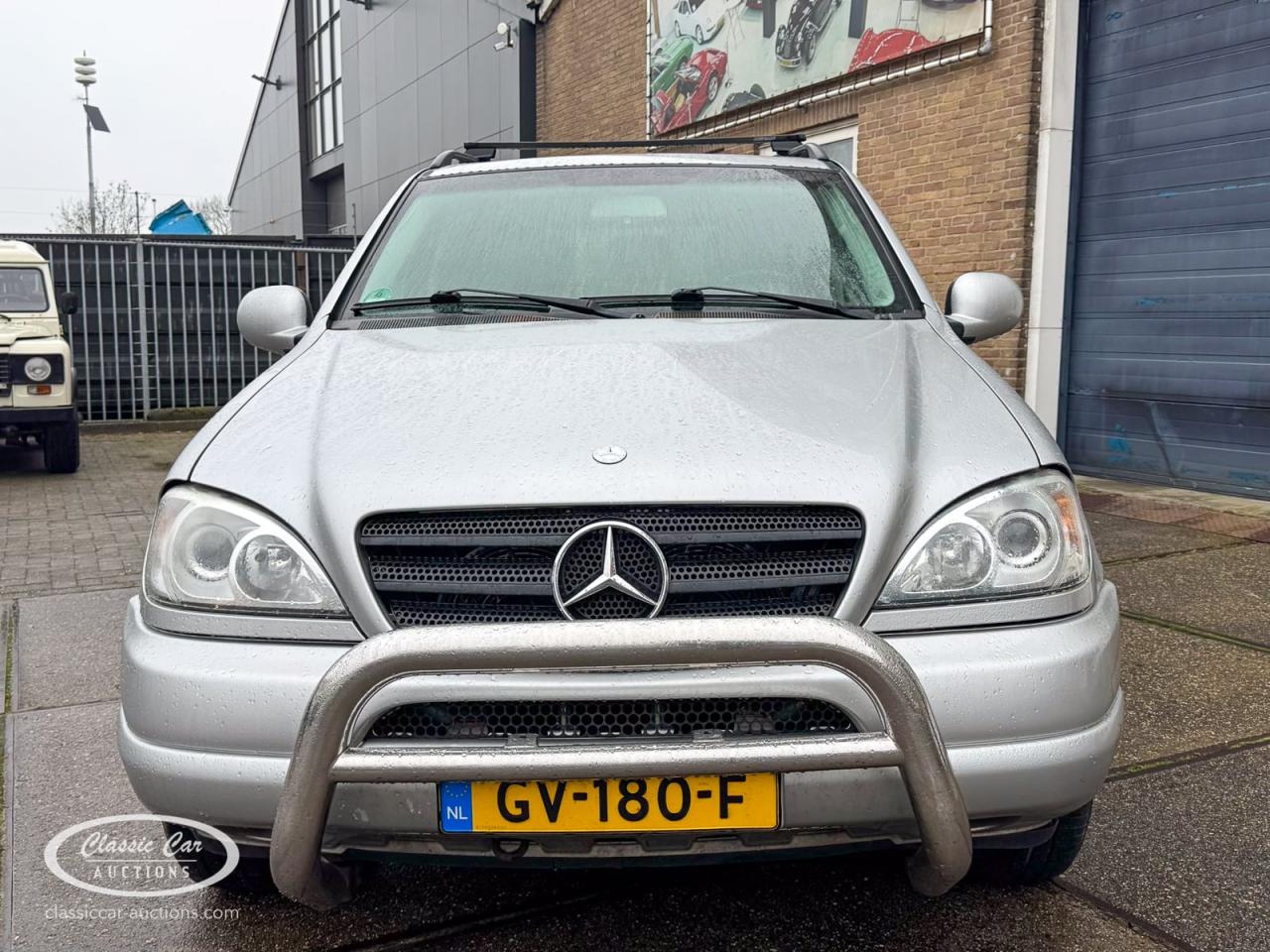 2000 Mercedes - Benz 320