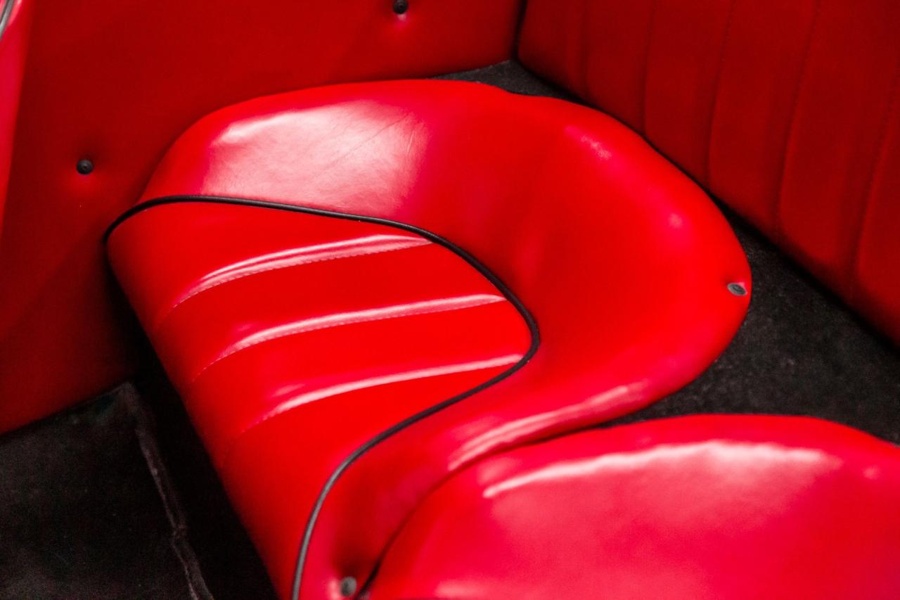 1961 Austin - Healey 3000