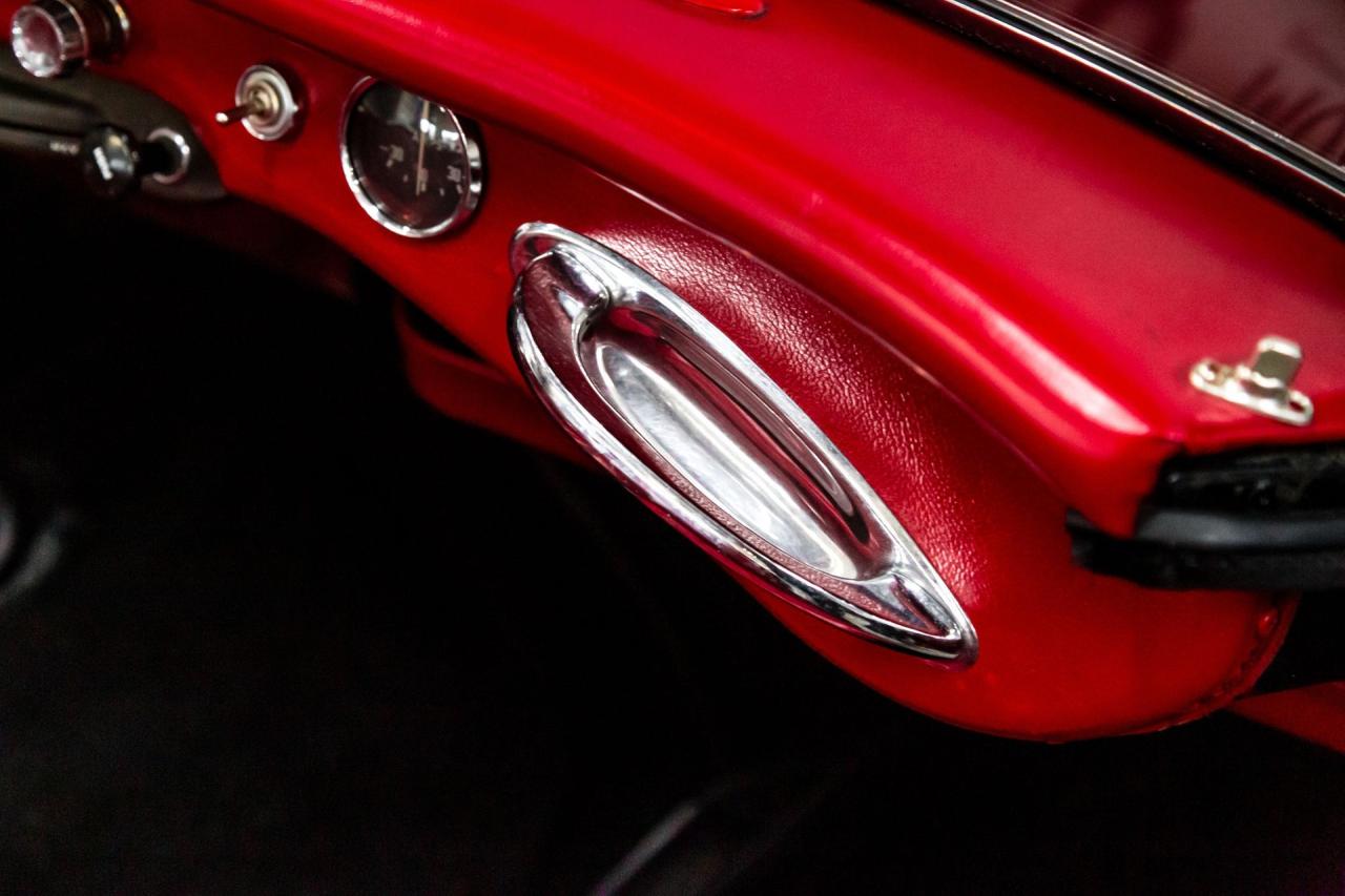 1961 Austin - Healey 3000