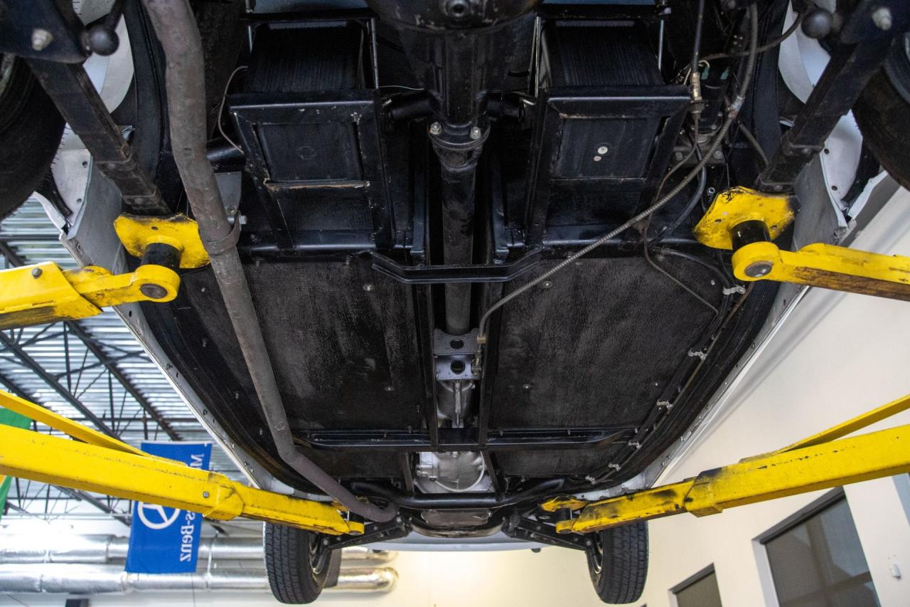 1959 MGA RESTORED COUPE A COUPE