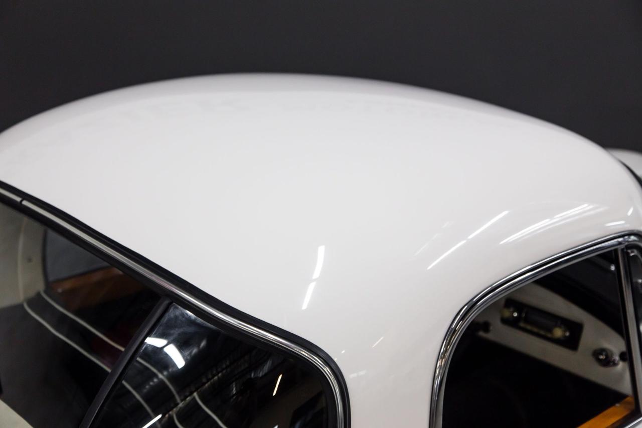 1959 MGA RESTORED COUPE A COUPE