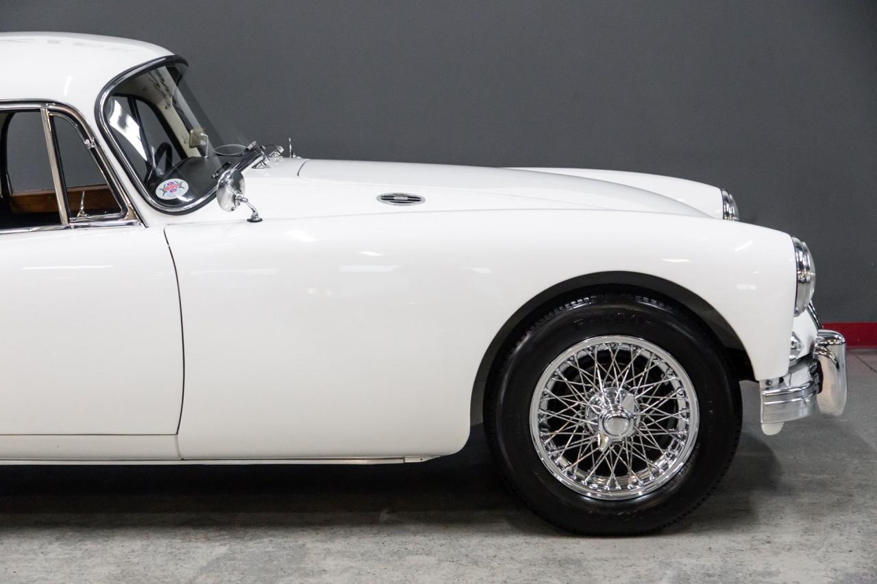 1959 MGA RESTORED COUPE A COUPE