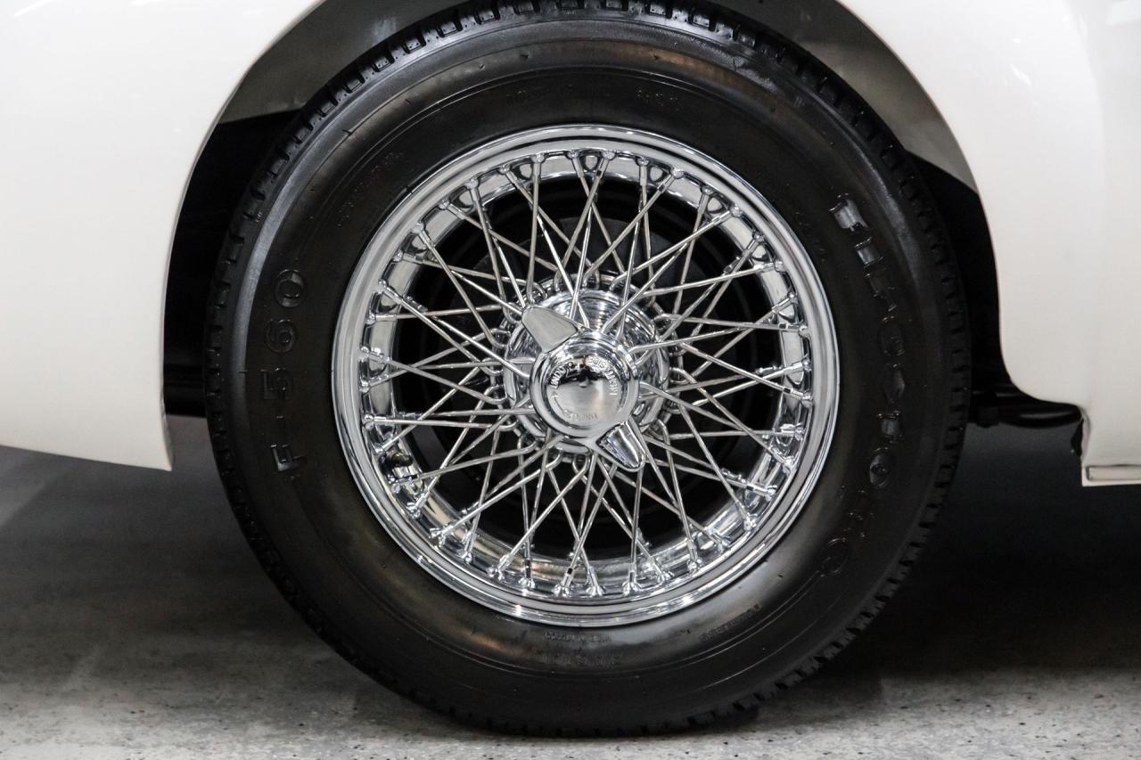 1959 MGA RESTORED COUPE A COUPE