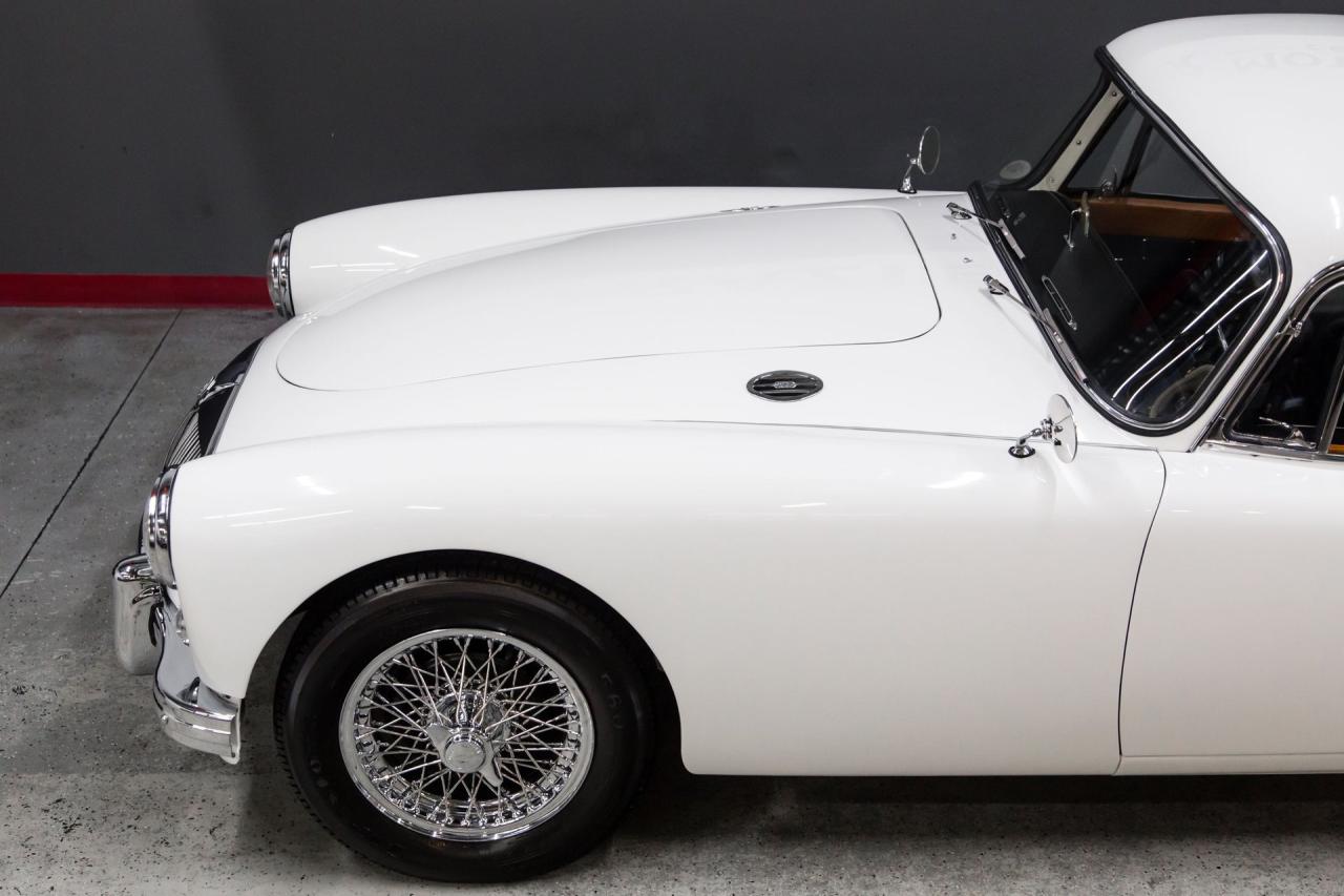 1959 MGA RESTORED COUPE A COUPE