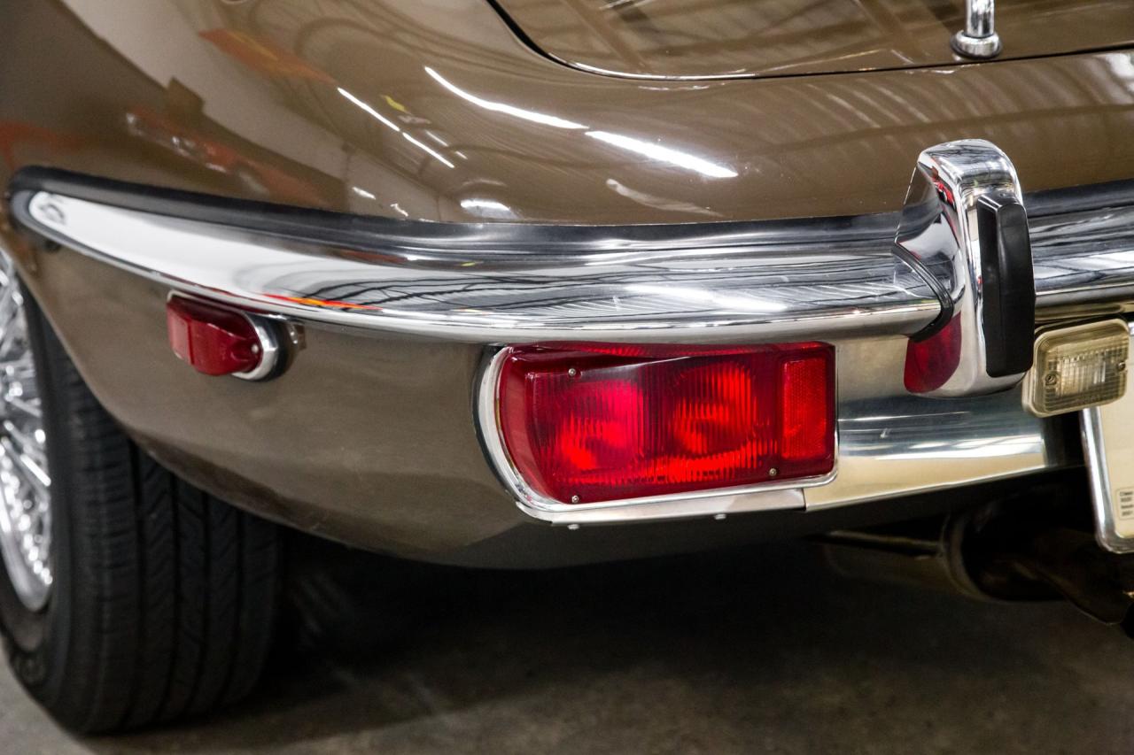 1973 Jaguar XKE V12 ROADSTER 4 SPD