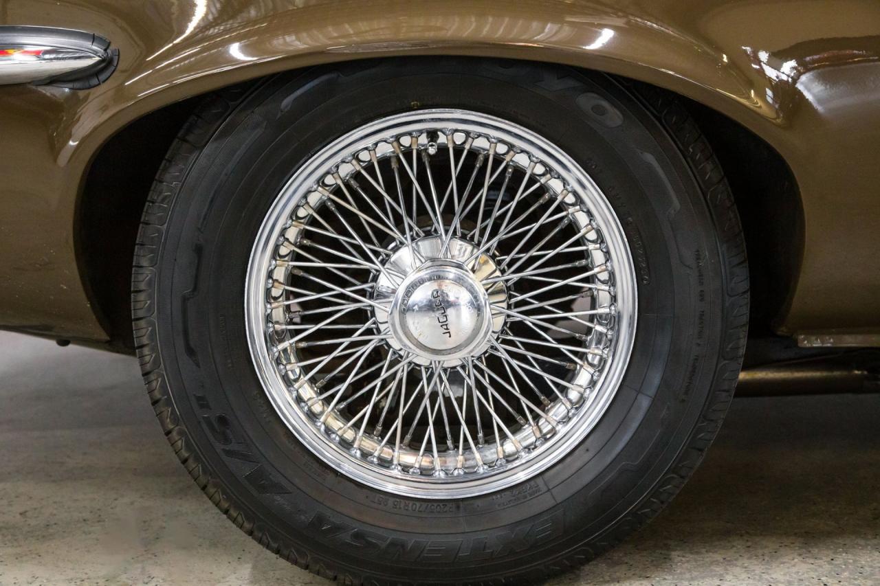 1973 Jaguar XKE V12 ROADSTER 4 SPD