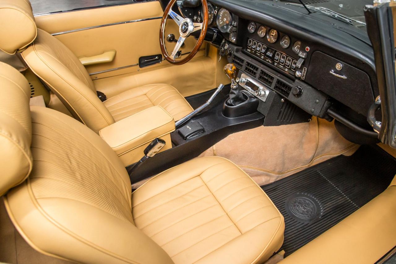 1973 Jaguar XKE V12 ROADSTER 4 SPD