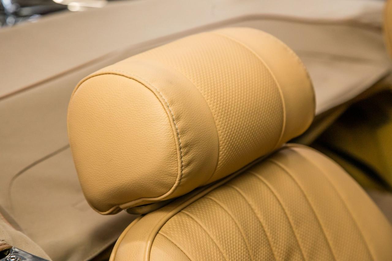 1973 Jaguar XKE V12 ROADSTER 4 SPD