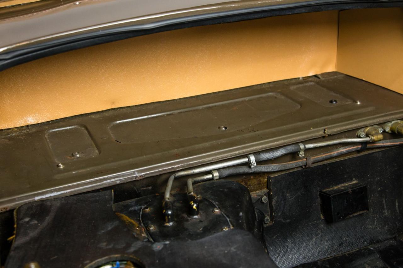 1973 Jaguar XKE V12 ROADSTER 4 SPD