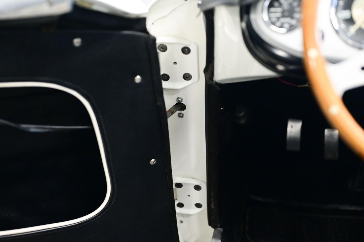 1954 Austin - Healey 100-4 BN1 LEMANS PKG