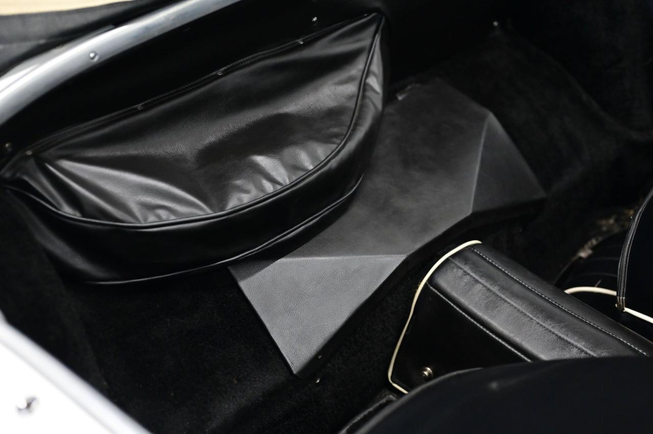 1954 Austin - Healey 100-4 BN1 LEMANS PKG