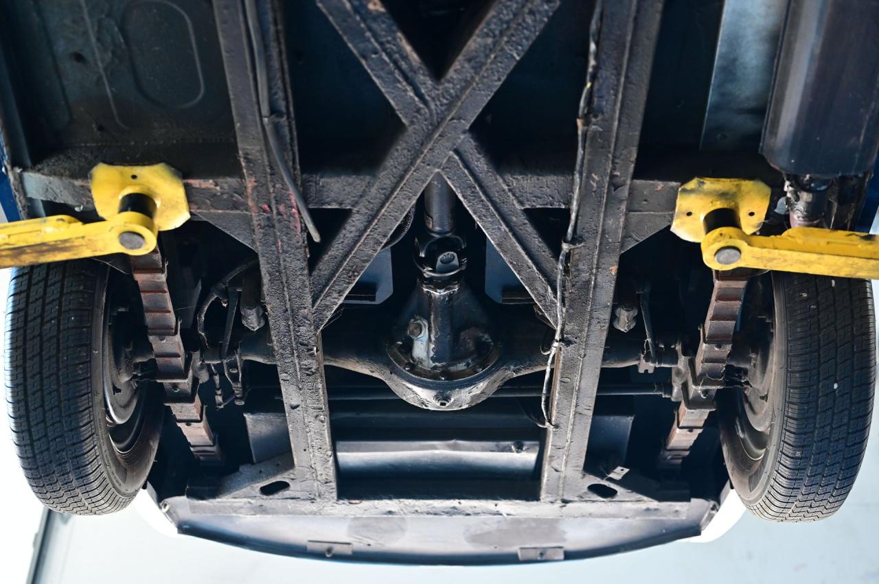 1954 Austin - Healey 100-4 BN1 LEMANS PKG