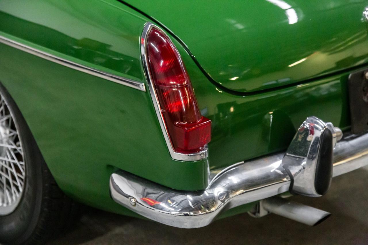 1967 MG RESTORED MG B