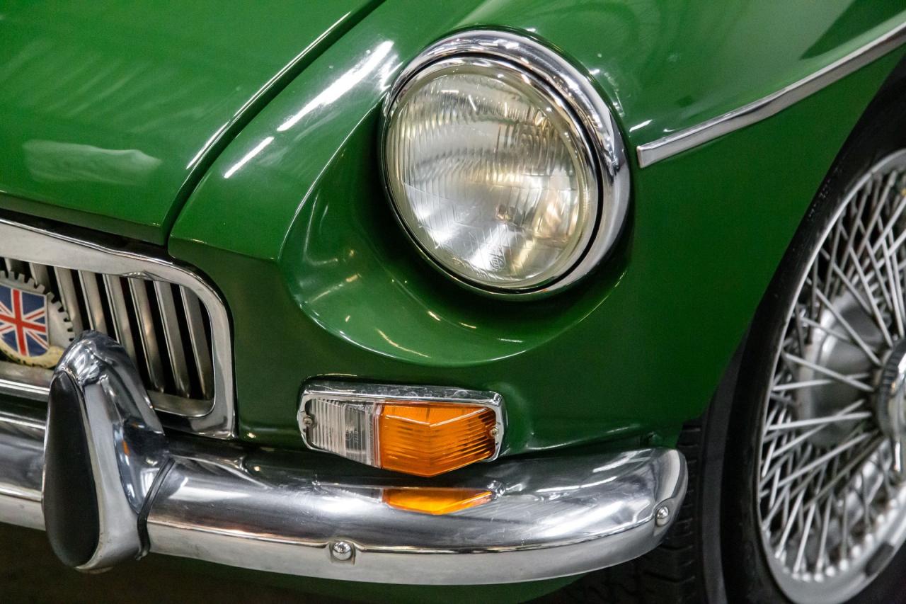 1967 MG RESTORED MG B