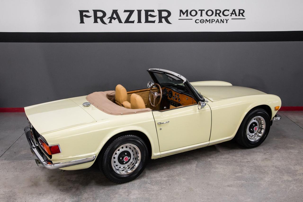 1971 Triumph FUEL INJECTED OVERDIVE TR6