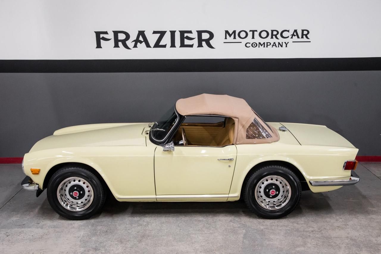 1971 Triumph FUEL INJECTED OVERDIVE TR6