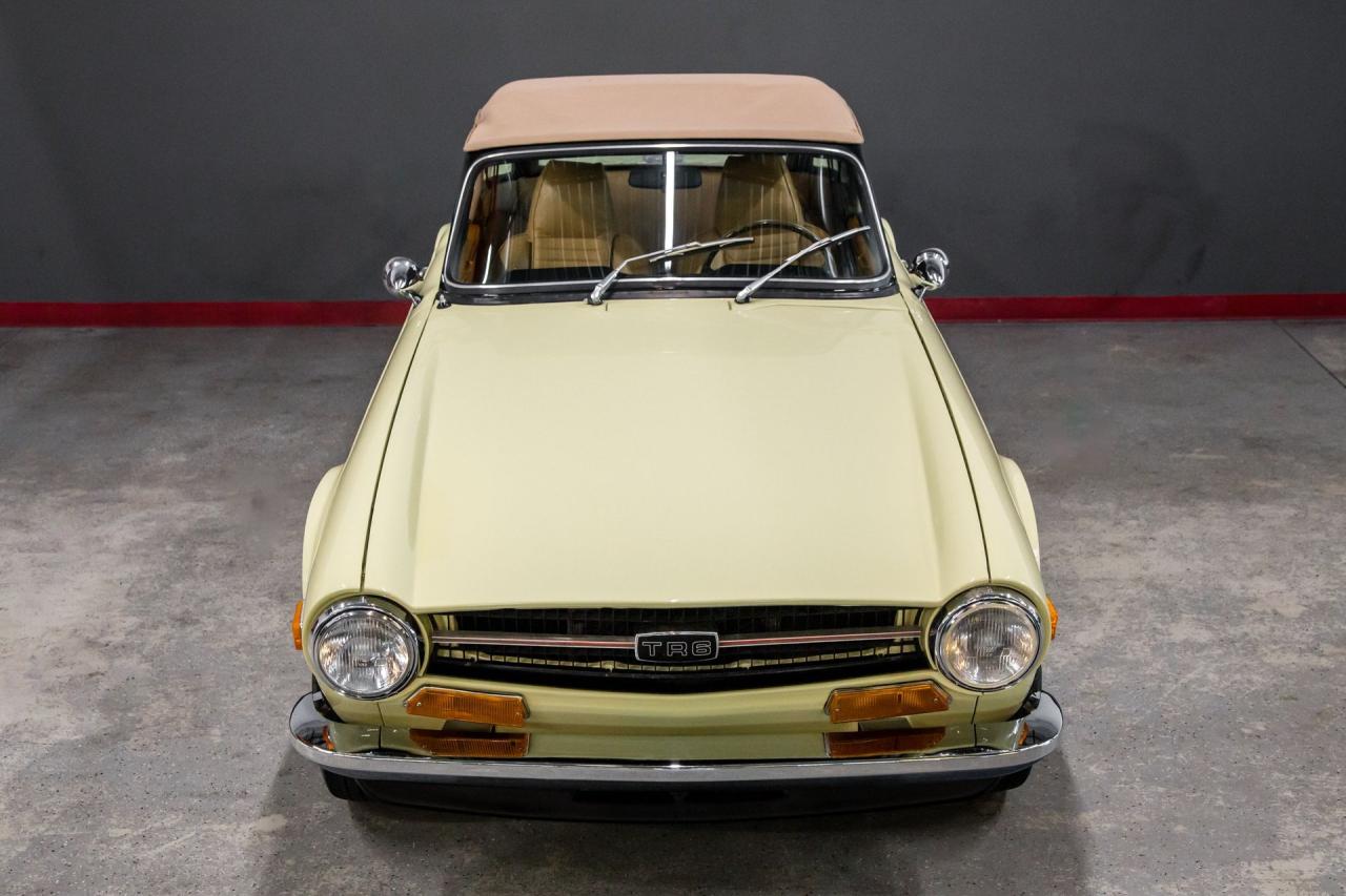 1971 Triumph FUEL INJECTED OVERDIVE TR6